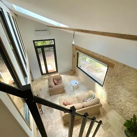 Grange Renovee, Jardin Prive Et Piscine Partagee Poussan