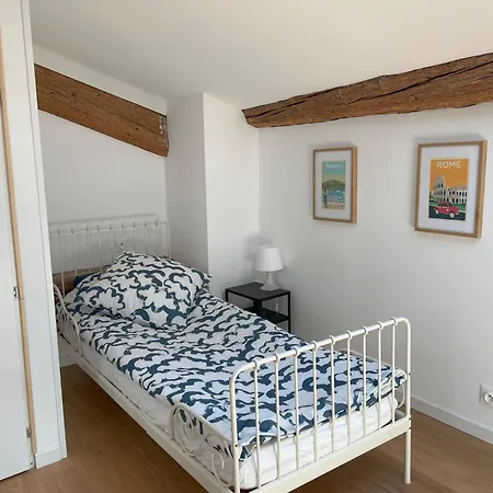 Ferienhaus Grange Renovee, Jardin Prive Et Piscine Partagee Poussan