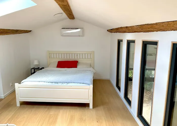 Grange Renovee, Jardin Prive Et Piscine Partagee